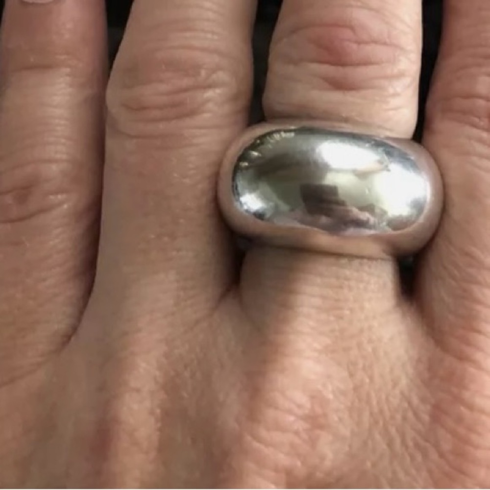 Gucci Bombe silver Dome ring. 29.2 grams sterling silver.